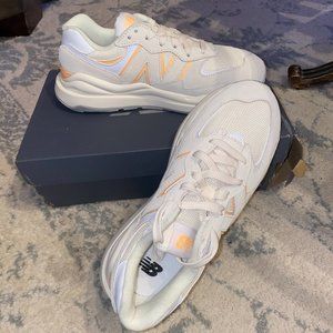 New Balance Womens 57/40 shoes!